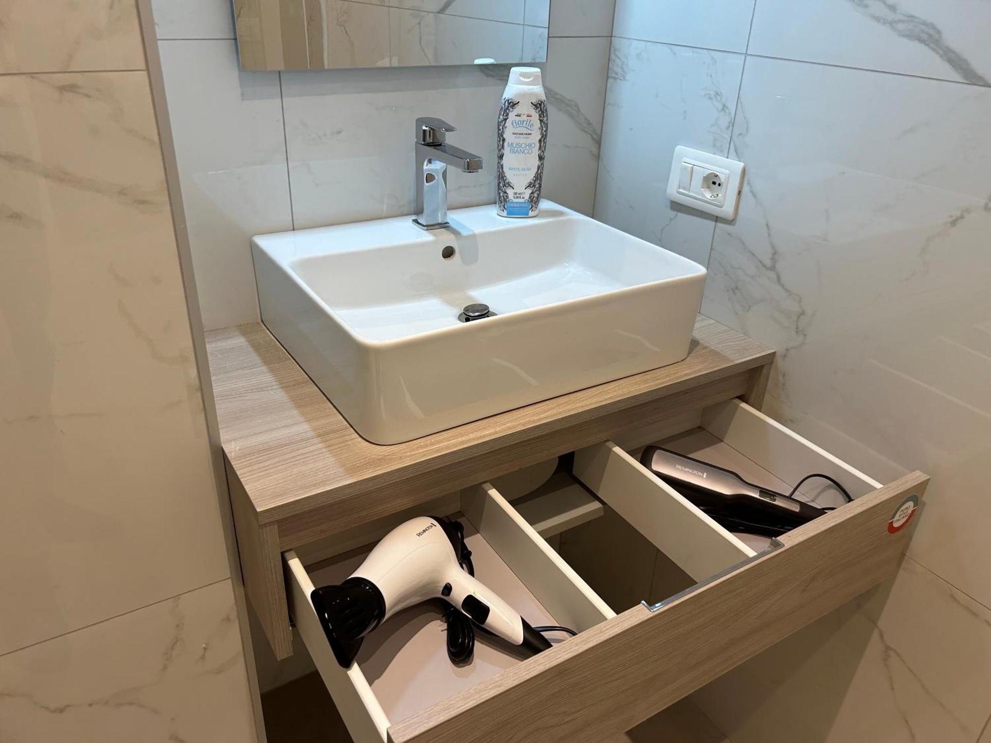 Valverde Apartment And Rooms 维罗纳 外观 照片